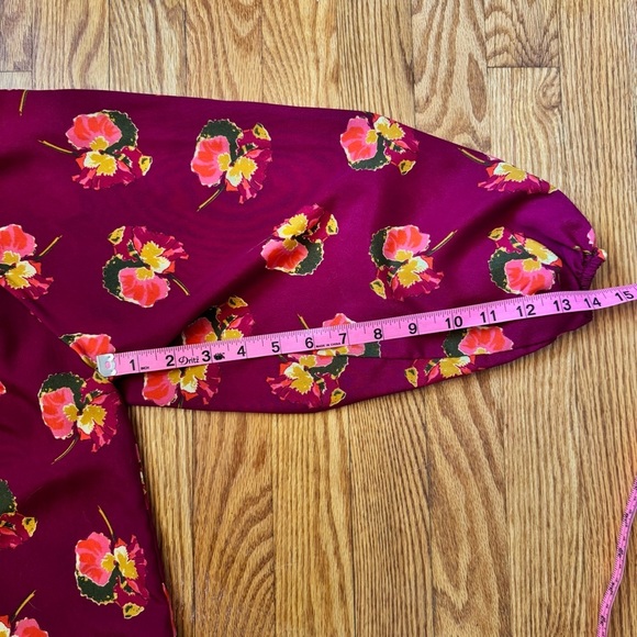 Tucker For Target Floral Button Down Blouse Women’s Size Large - Picture 12 of 12